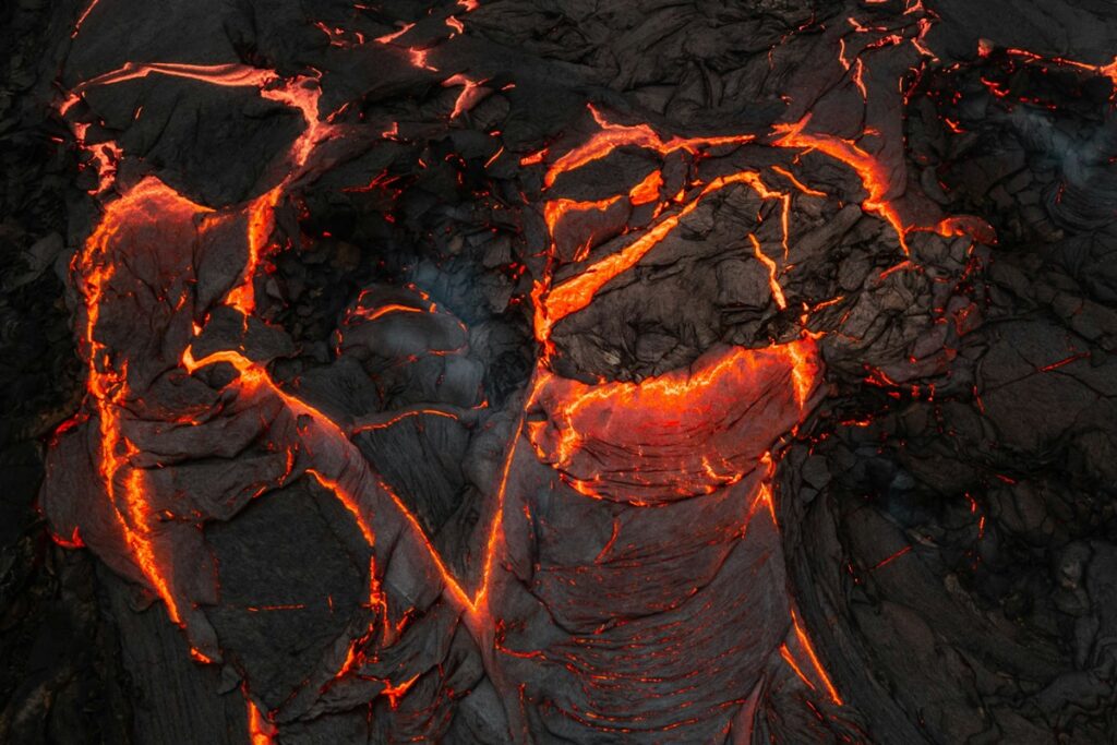 l-98-59-d:-conheca-o-exoplaneta-com-oceano-de-magma-rico-em-enxofre