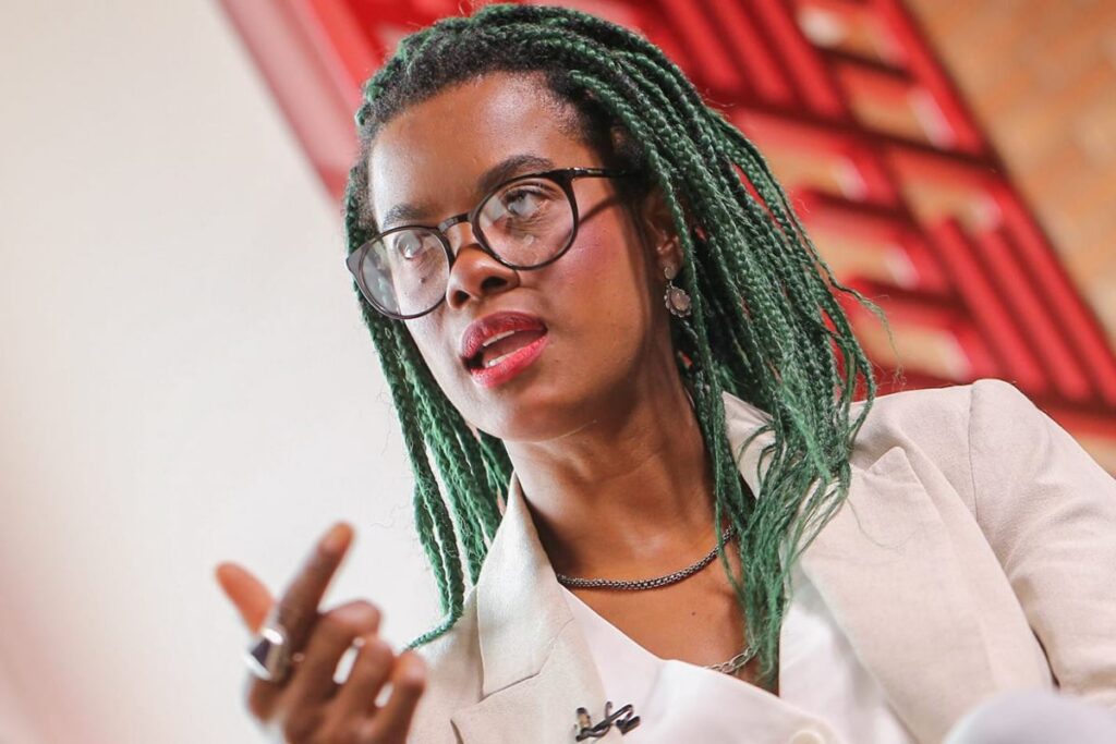 deputada-do-pt-faz-denuncia-apos-sofrer-ameacas-de-morte-e-estupro