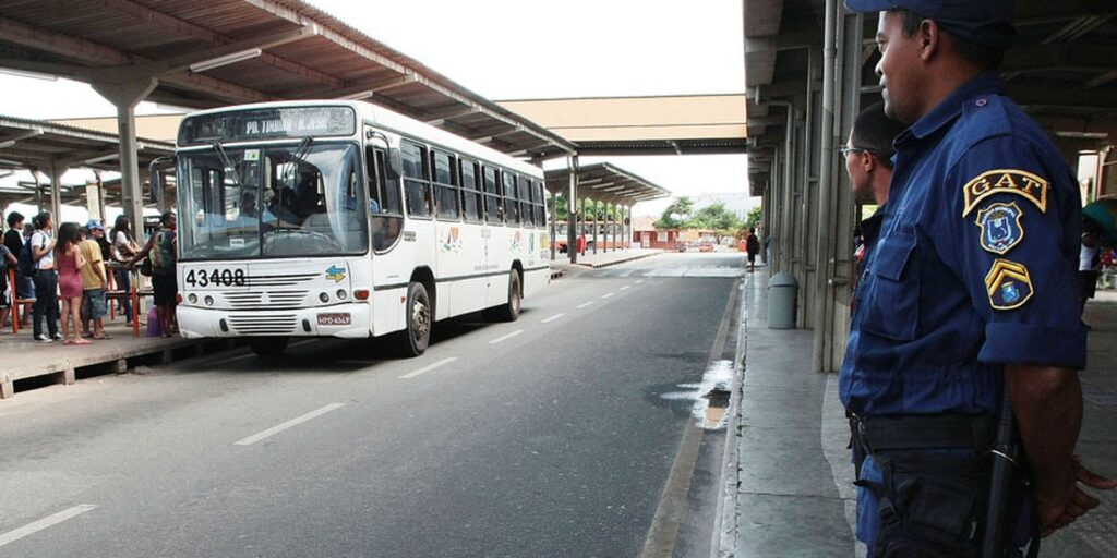 Após quatro dias, greve de rodoviários de São Luís chega ao fim apos-quatro-dias,-greve-de-rodoviarios-de-sao-luis-chega-ao-fim