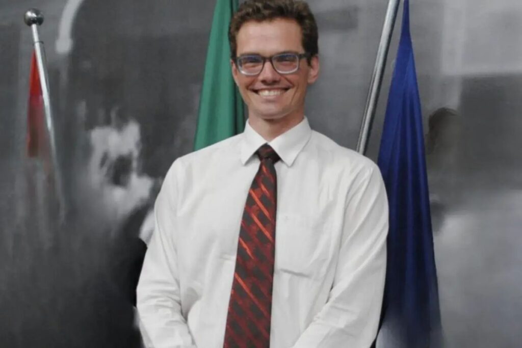 aposentadoria-compulsoria:-ex-juiz-suspeito-ganha-r$-102-mil-por-mes