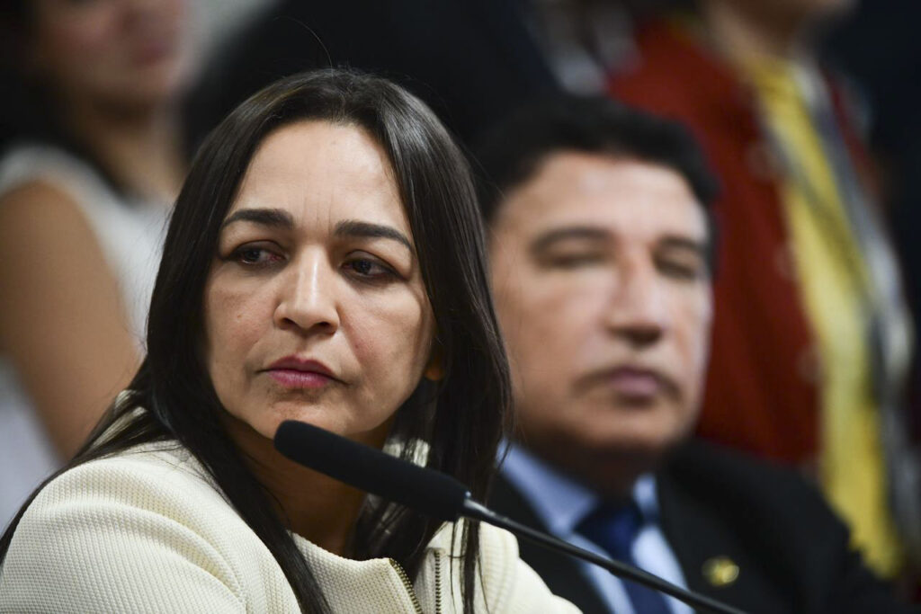 governo-precisa-melhorar-comunicacao-com-evangelicos,-diz-eliziane