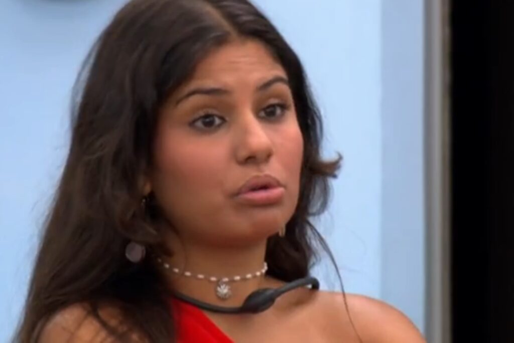 bbb-26:-gabriela-come-carne-crua,-tem-crise-intestinal-e-gera-polemica