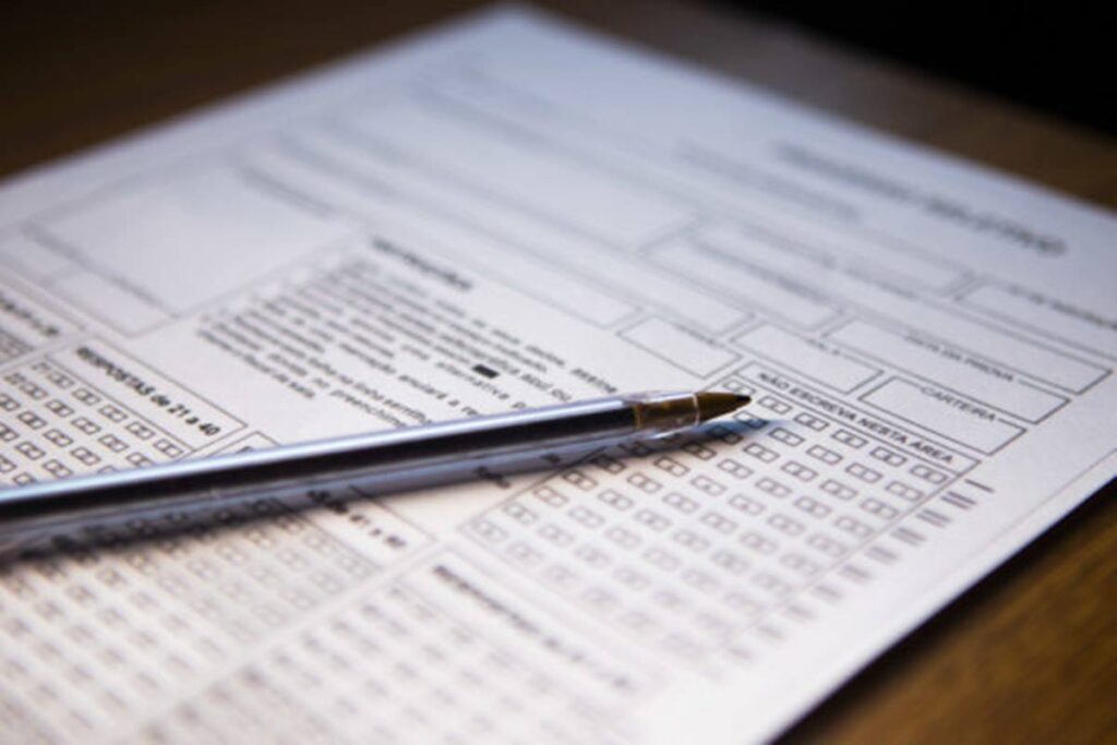 concurso-do-cefet-mg-tem-11-vagas-e-salarios-de-ate-r$-6,1-mil