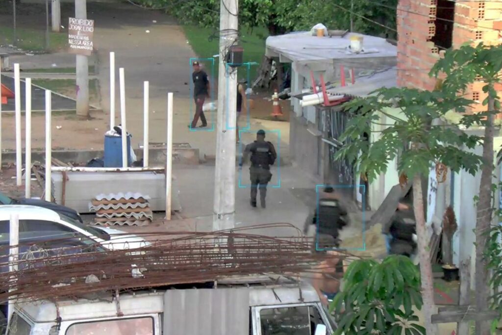 megaoperacao-contra-o-trafico-de-drogas-leva-2,5-mil-pms-as-ruas-de-sp