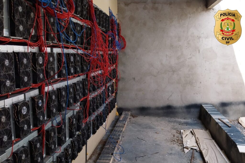 operacao-fecha-ponto-que-furtou-r$-800-mil-mensais-em-energia-eletrica