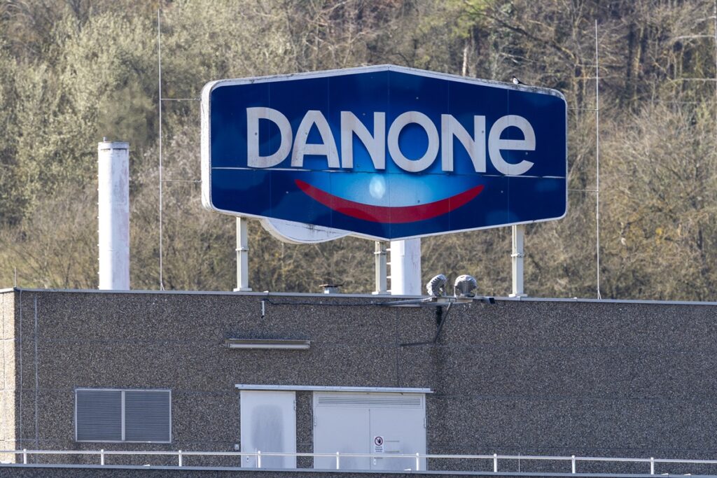 danone-recolhe-lotes-de-formula-infantil-por-conterem-toxina;-entenda