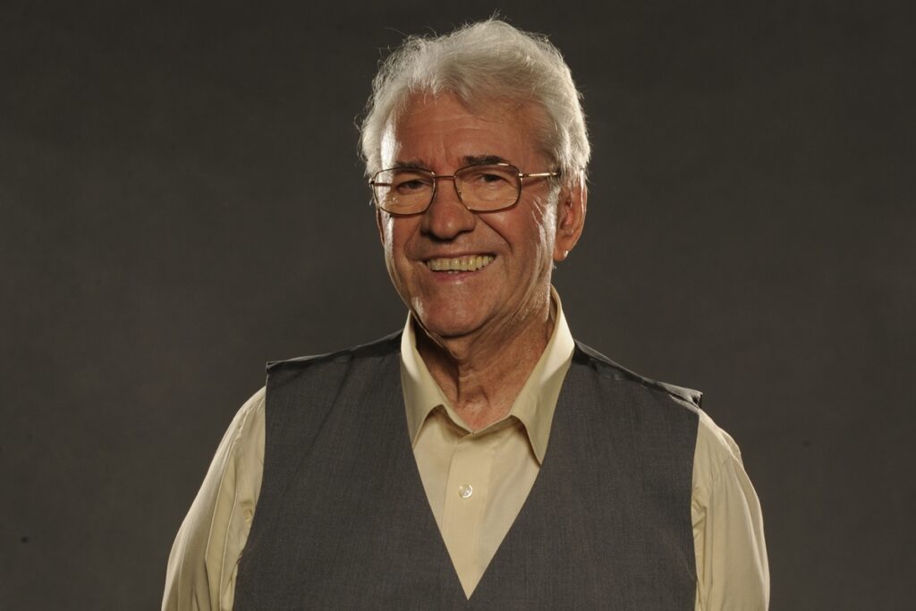 saiba-o-motivo-da-internacao-do-ator-juca-de-oliveira,-aos-91-anos