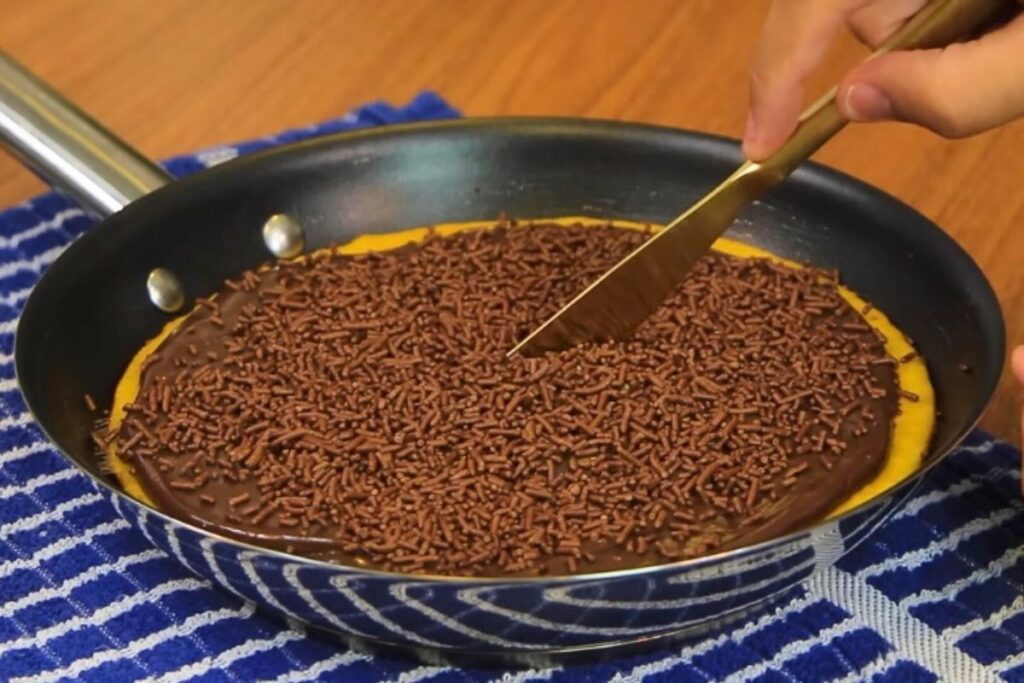 sem-forno!-bolo-de-cenoura-na-frigideira-viraliza;-confira-receita