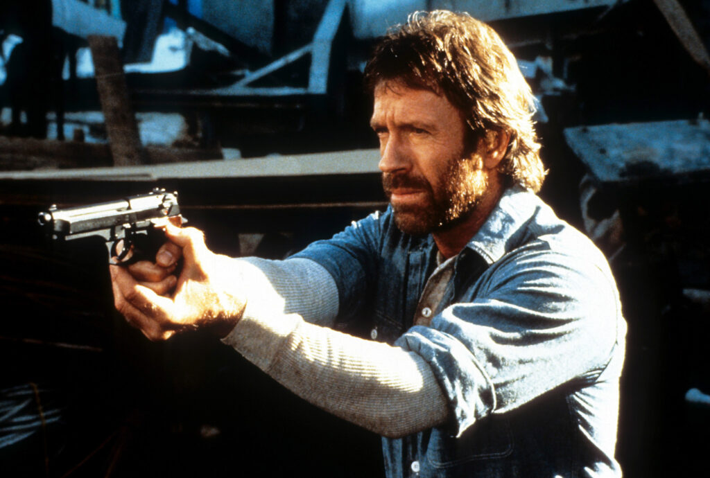 os-filmes-marcantes-que-transformaram-chuck-norris-em-lenda-do-cinema