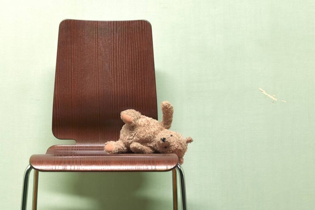 idoso-e-preso-apos-dar-r$-2-a-menina-de-13-anos-antes-de-estupra-la