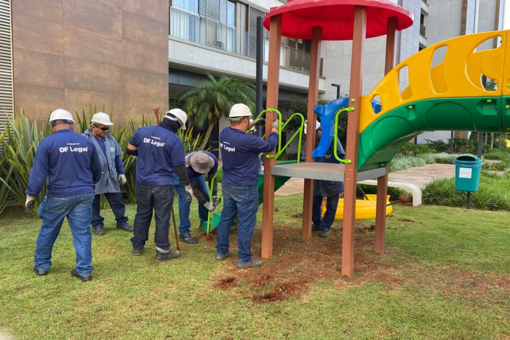 moradores-organizam-manifestacao-contra-retirada-de-parquinho-no-df