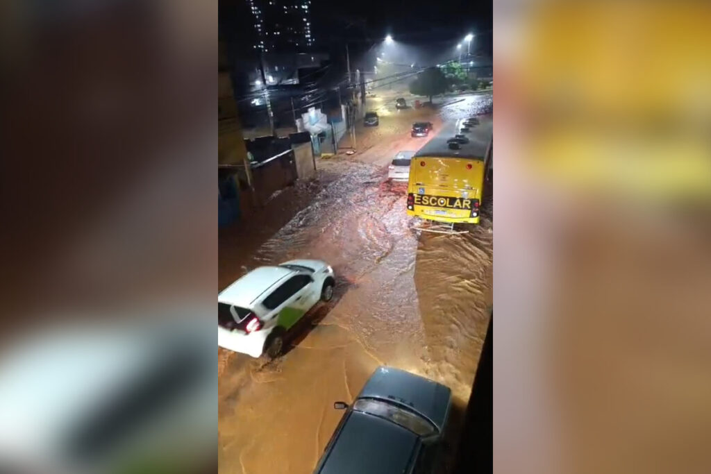 forte-chuva-deixa-uba-na-zona-da-mata-mineira-em-estado-de-alerta.-video