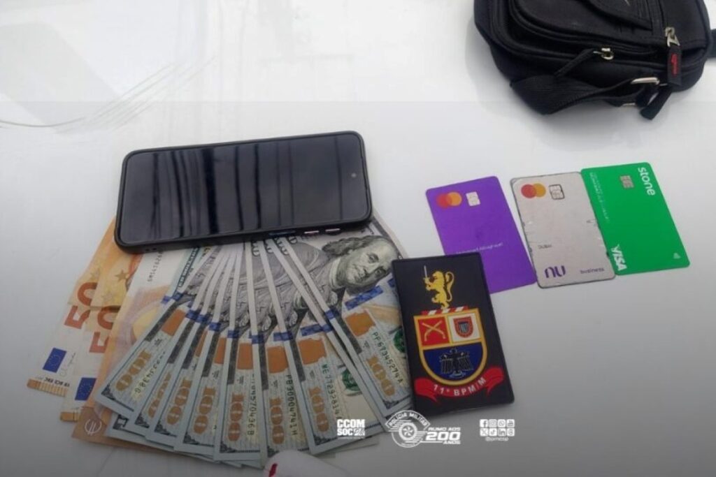 homem-e-preso-apos-furtar-dolares-e-euros-durante-celebracao-do-ramada