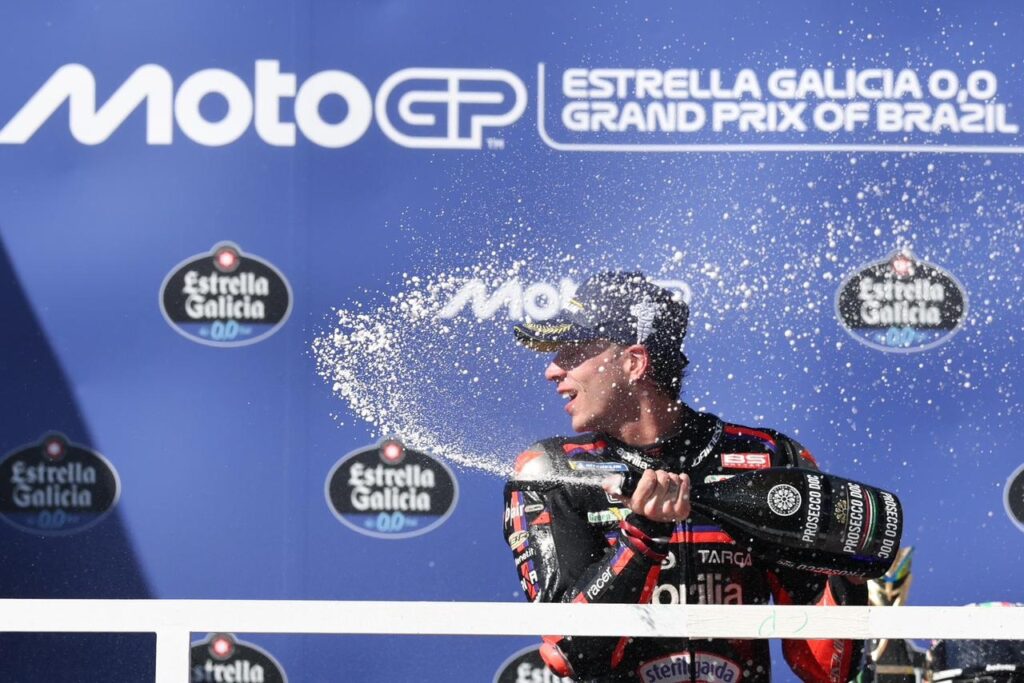 bezzechi-vence-o-gp-do-brasil-e-assume-lideranca;-diogo-moreira-e-13o