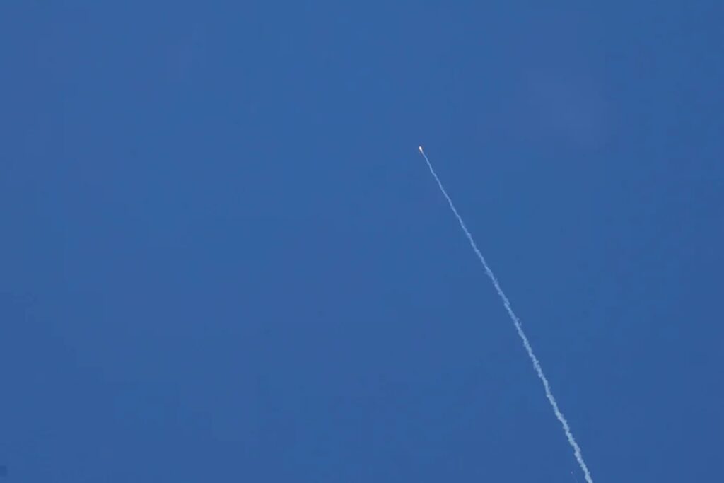 ira-lanca-misseis-a-4-mil-km-contra-base-militar-e-preocupa-europa