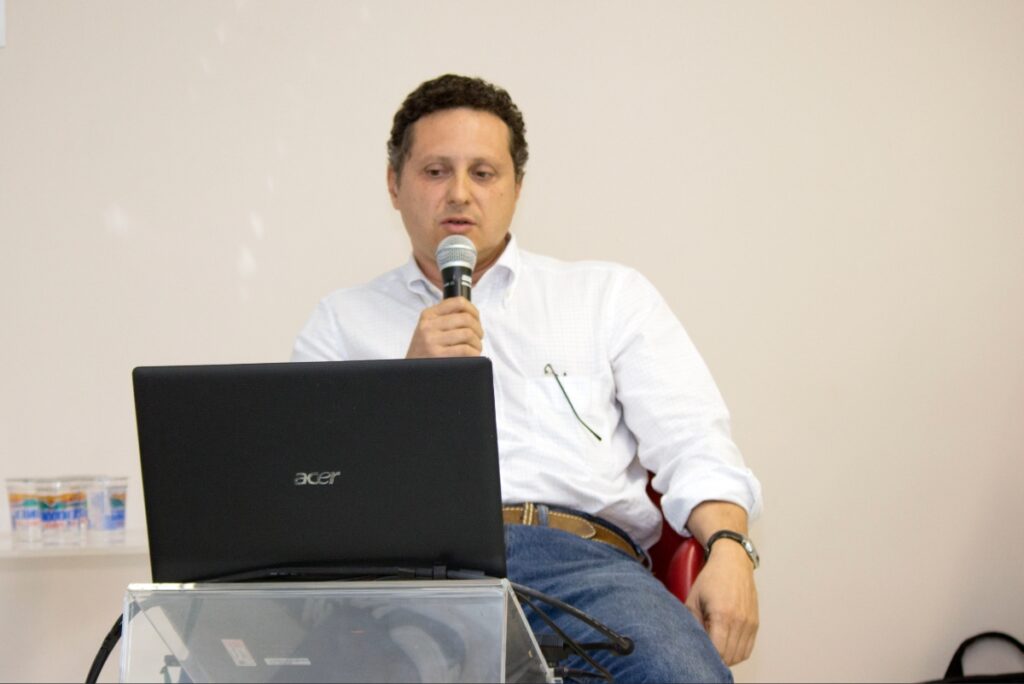 defesa-de-professor-da-usp-demitido-por-assedio-se-manifesta