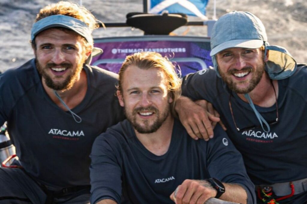 irmaos-quebram-recorde-ao-remar-15-mil-km-do-peru-a-australia