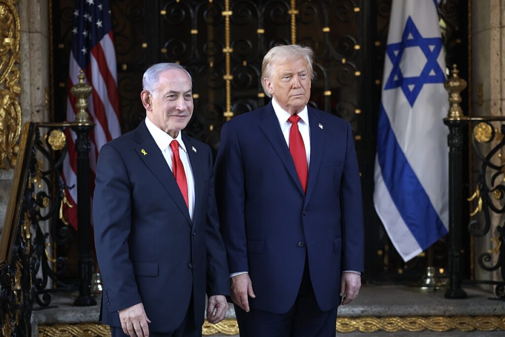 israel-ignora-tregua-de-trump-e-diz-que-vai-continuar-atacando-o-ira
