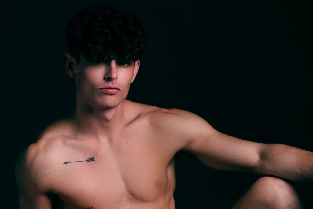 seth-peterson,-ator-de-28-anos,-e-encontrado-morto