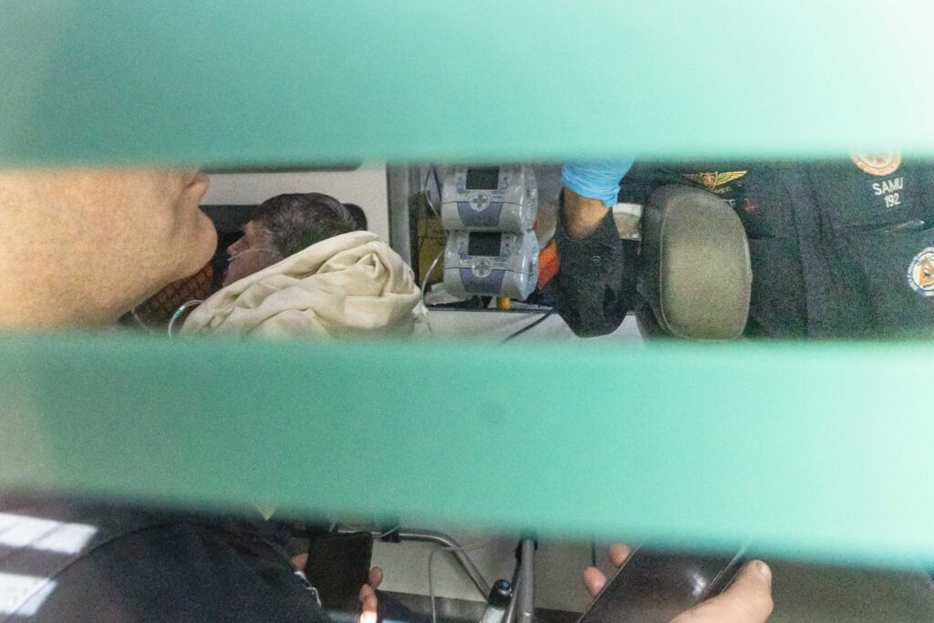 o-“batalhao”-de-pms-e-o-forte-esquema-que-cerca-bolsonaro-no-hospital