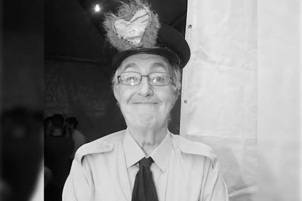 morre-roberto-marquis,-o-guarda-juju-da-praca-e-nossa,-aos-83-anos