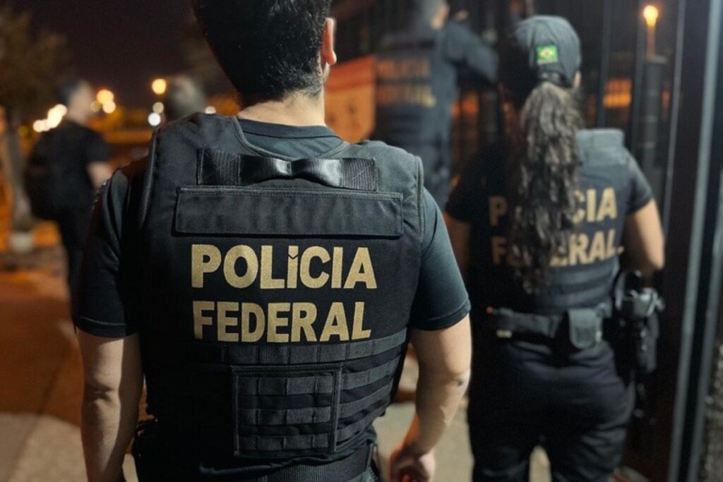 policiais-federais-acenam-com-possibilidade-de-greve-a-qualquer-momento