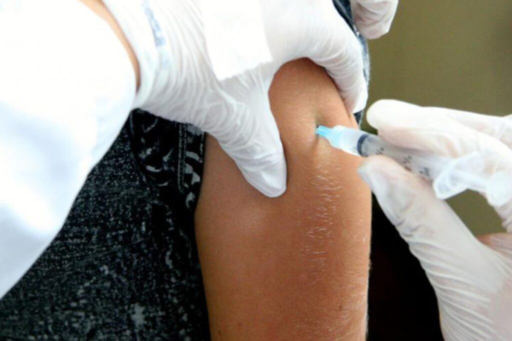 sp-inicia-vacinacao-contra-influenza-e-alerta-para-aumento-de-casos