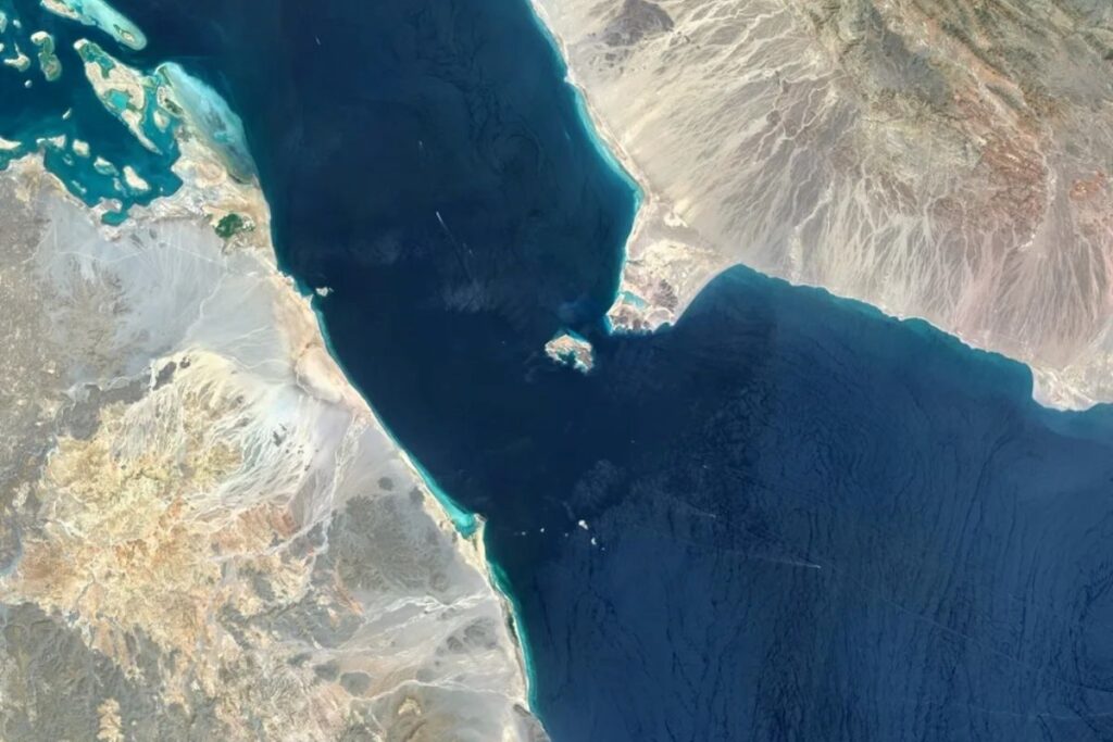 ira-ameaca-fechar-estreito-no-mar-vermelho-se-eua-iniciar-ataque-por-terra