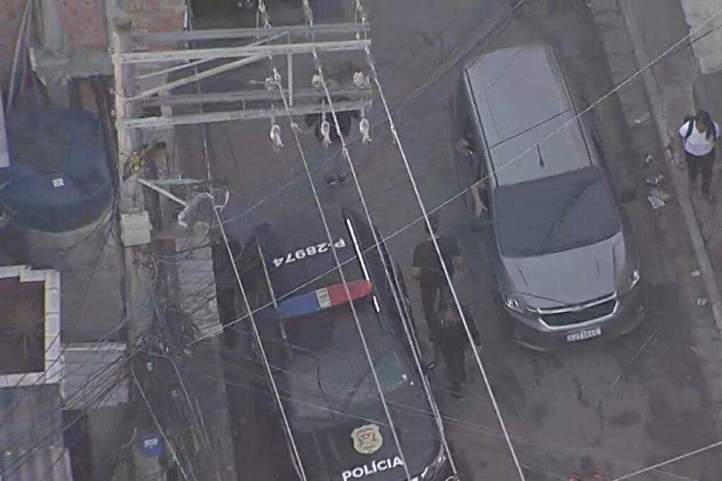 operacao-na-2a-maior-comunidade-de-sp-caca-ladroes-de-residencias