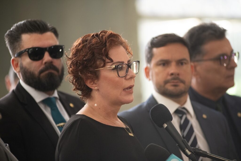 a-cautela-no-governo-lula-e-na-pf-sobre-a-extradicao-de-zambelli