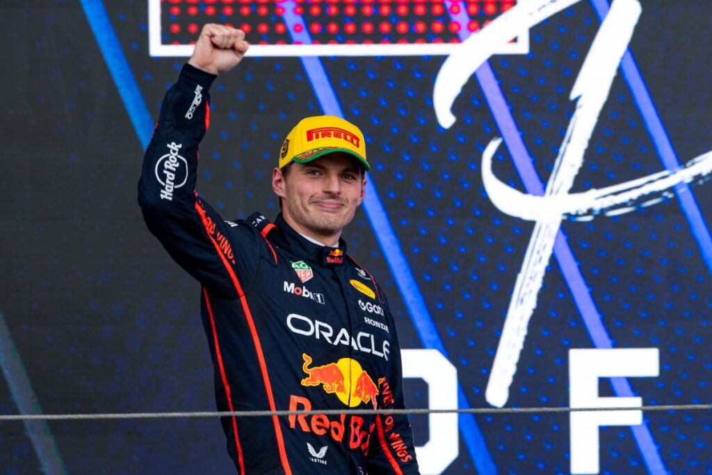 f1:-verstappen-expulsa-jornalista-de-coletiva-no-japao;-saiba-motivo