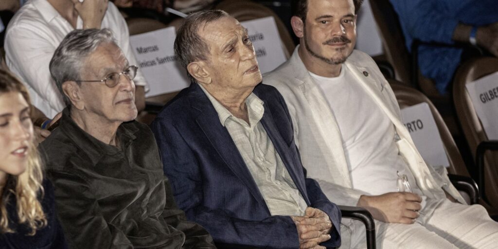 mautner-aposta-no-brasil-como-luz-diferente-para-o-mundo,-diz-caetano