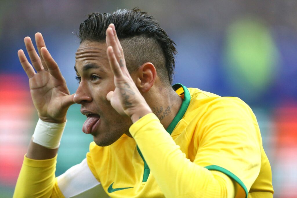 ultimo-brasil-x-franca-teve-gol-de-neymar-e-milagre-de-jefferson;-relembre