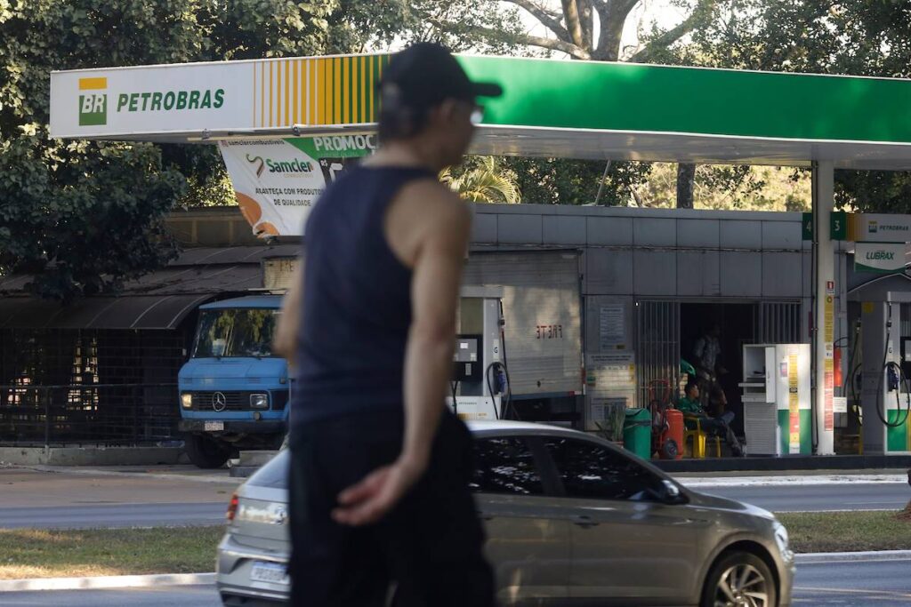 diesel:-governo-lula-diz-que-ate-abril-nao-ha-risco-de-desabastecimento