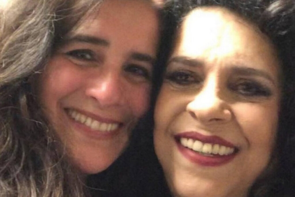 lucia-verissimo-relembra-relacao-e-critica-musical-sobre-gal-costa