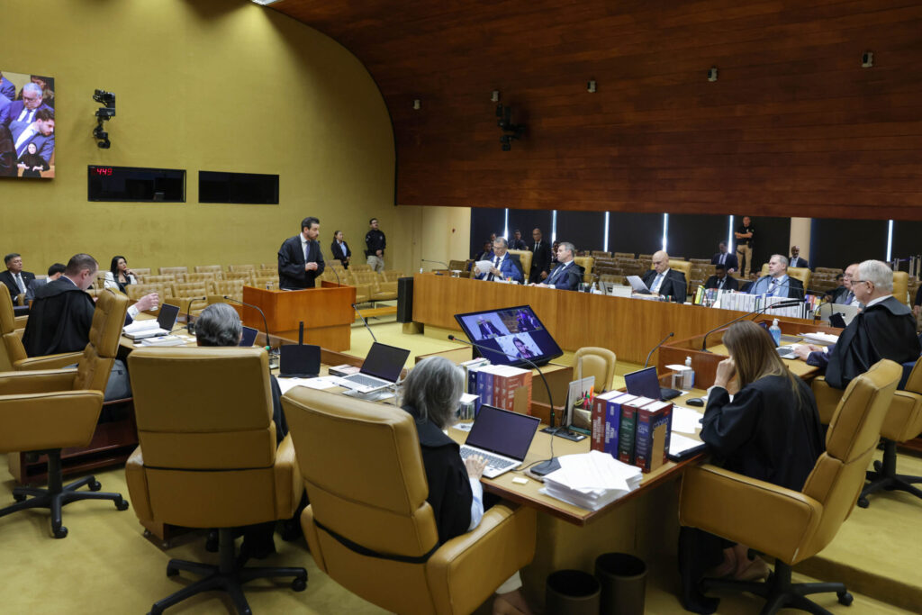 magistrados-reagem-a-decisao-do-stf-sobre-penduricalhos:-“clima-funebre”