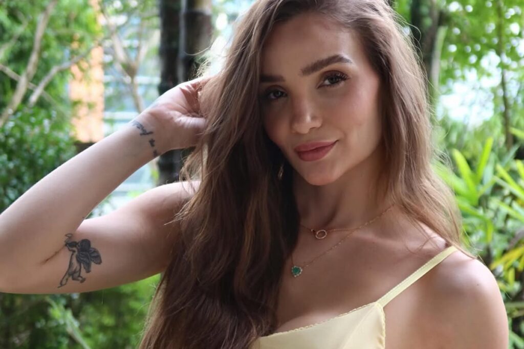 ex-menina-fantasma-do-sbt,-anna-livya-desabafa-apos-acidente-de-moto