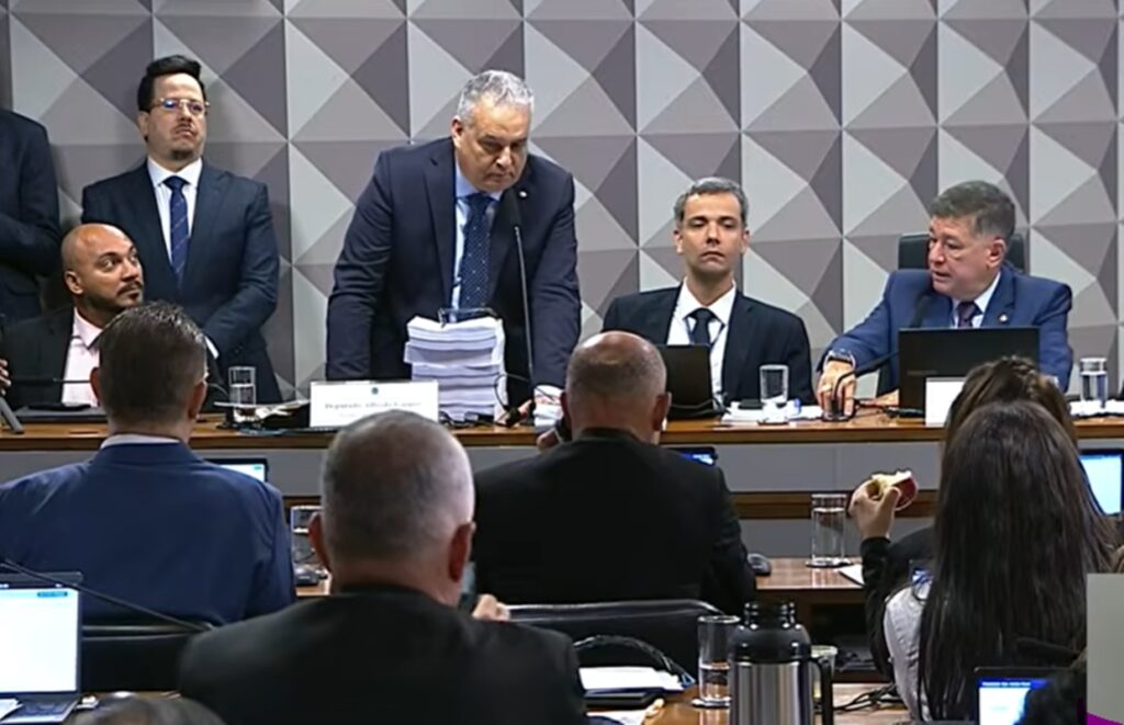 cpmi-pede-indiciamento-de-ex-ministros,-senador-e-deputados