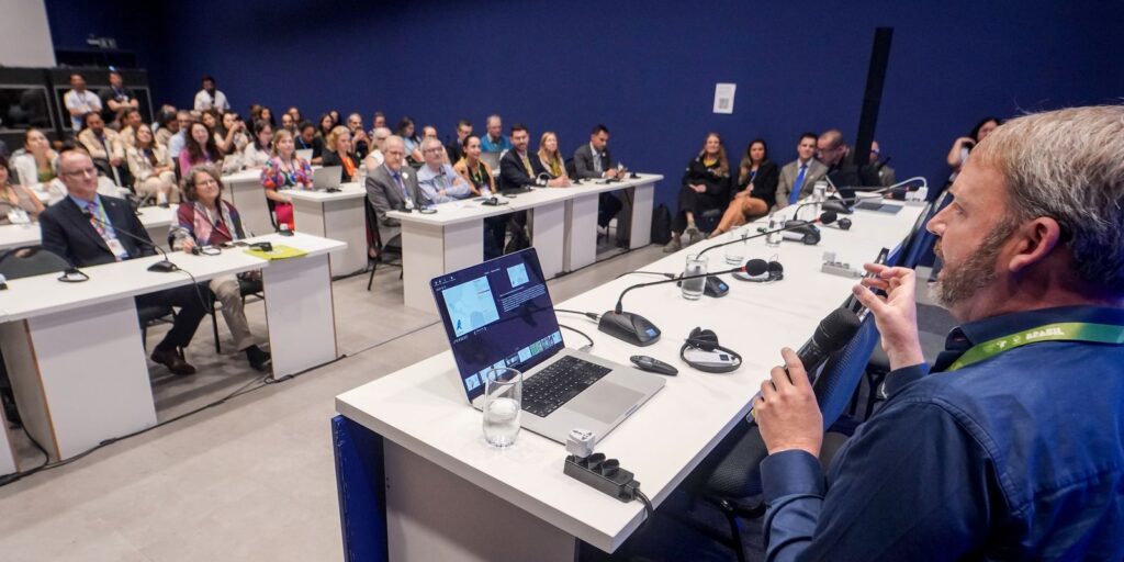 Atlas lançado na COP15 mostra rotas migratórias de aves vulneráveis atlas-lancado-na-cop15-mostra-rotas-migratorias-de-aves-vulneraveis