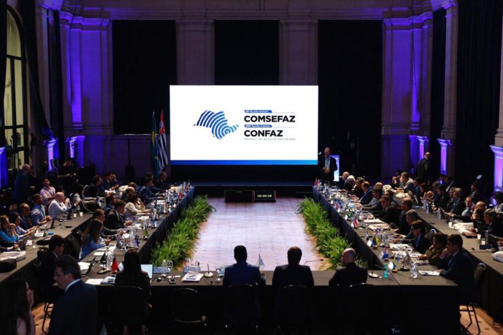 combustiveis:-reuniao-entre-governo-e-estados-termina-sem-definicao