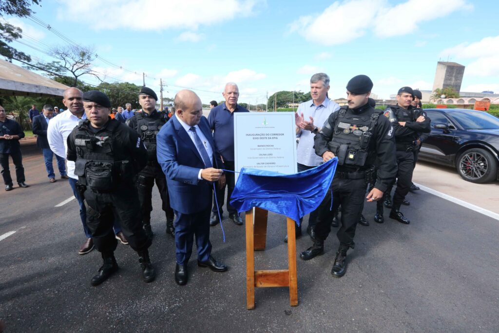 ibaneis-inaugura-viaduto-adilson,-no-sig,-em-homenagem-a-subtenente.-veja-video