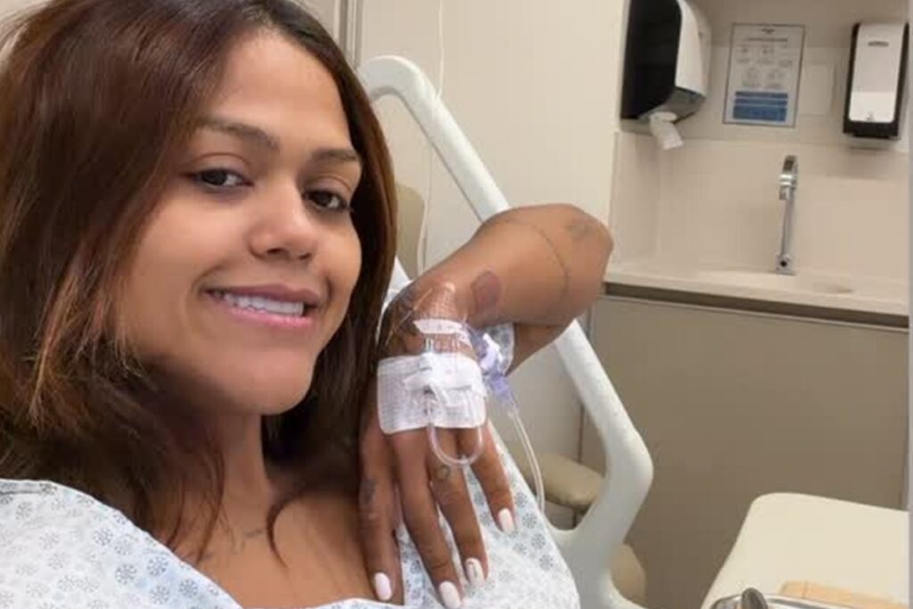 camila-loures-fala-sobre-cirurgia-preventiva:-“nao-foi-so-estetica”