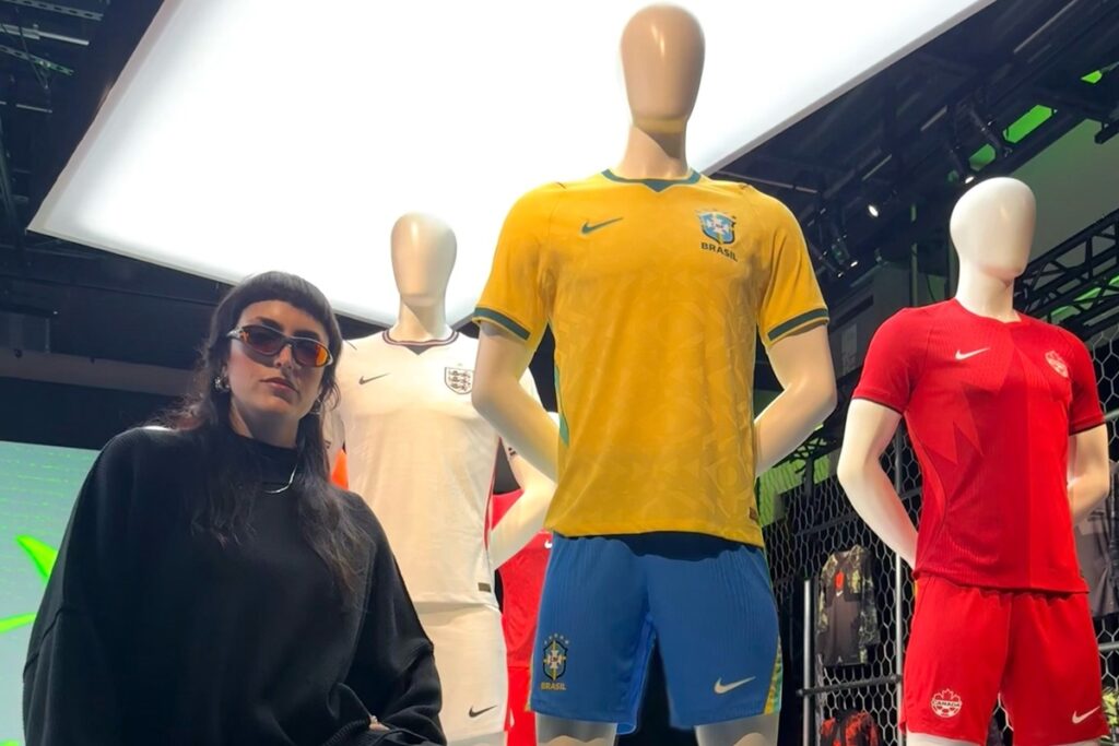 vai,-brasa:-nike-e-poupada-de-ataques,-designer-vira-“bode-expiatorio”