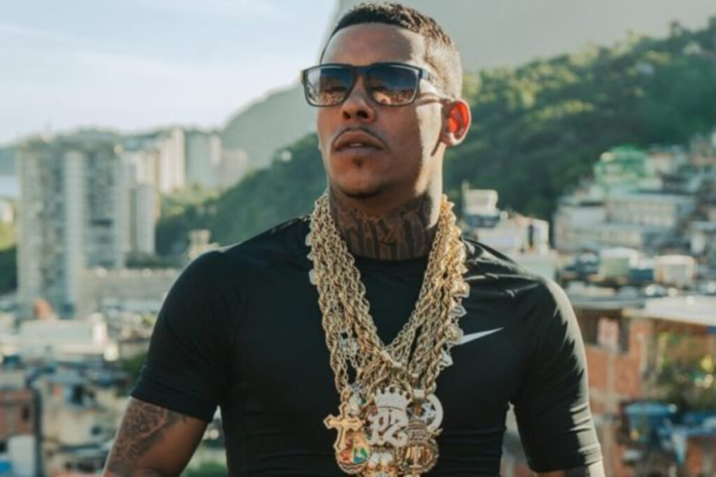 assalto-cinematografico:-grupo-levou-r$-2-milhoes-em-joias-de-mc-poze