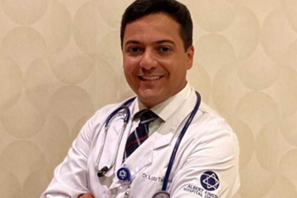 unip/objetivo:-alvo-de-operacao-falsificou-laudo-medico-contra-boulos