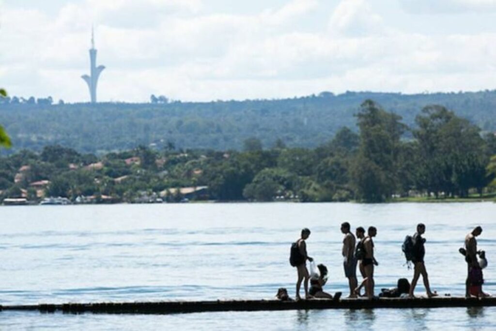 juiz-suspende-lei-sobre-a-concessao-de-becos-do-lago-sul-e-lago-norte