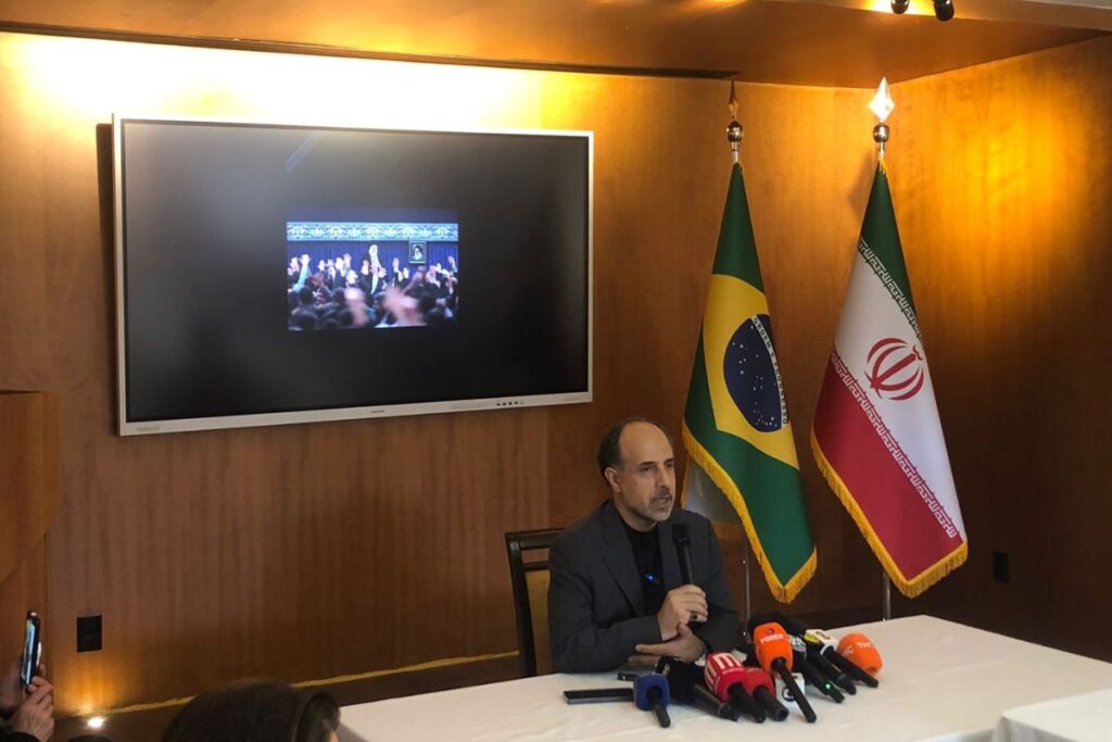 envio-de-ureia-ao-brasil-nao-foi-afetado-pela-guerra,-diz-embaixador