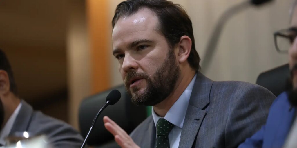 Fazenda pede que Receita Federal automatize declaração anual do IR fazenda-pede-que-receita-federal-automatize-declaracao-anual-do-ir