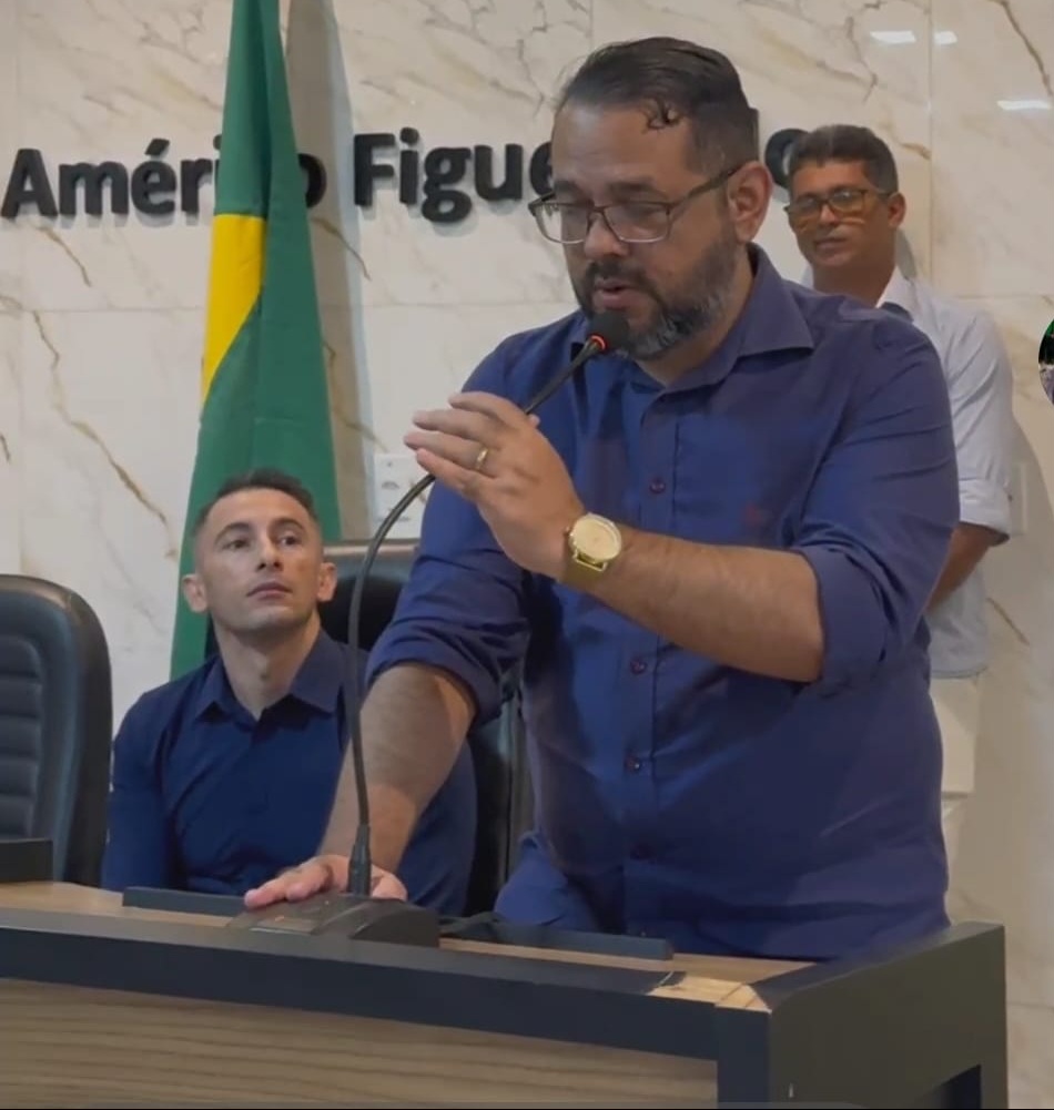 Filho do ex-vereador Chico Batista, Erick Souza se destaca como novo articulador político em Tarauacá