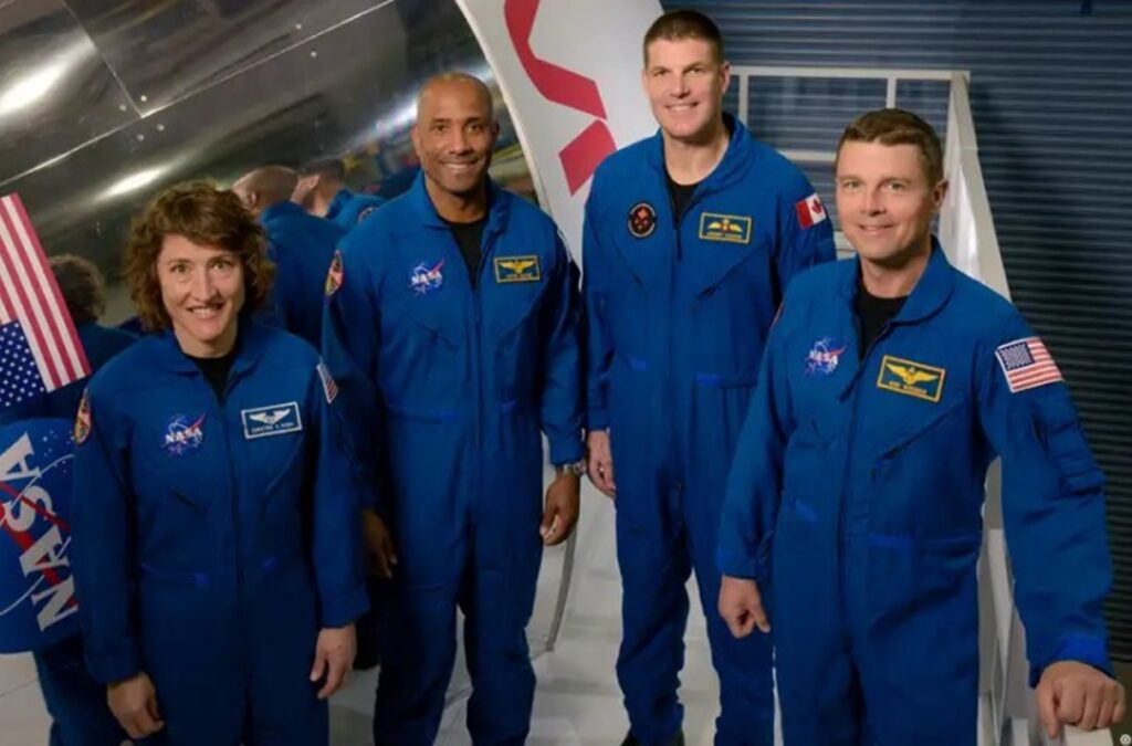 nasa-enviara-1a-mulher-e-astronauta-negro-a-orbita-lunar;-saiba-quem-sao